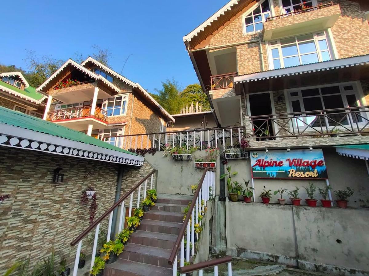 Alpine Village Resort Gangtok Exterior photo